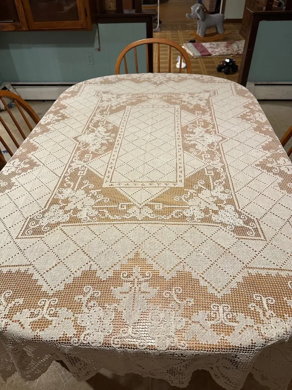 Cream Lace Tablecloth Oblong Rectangle Floral Medallion Cottagecore 54x67